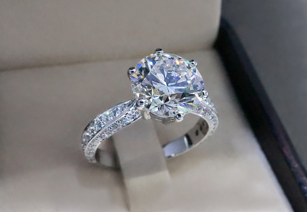 engagement ring