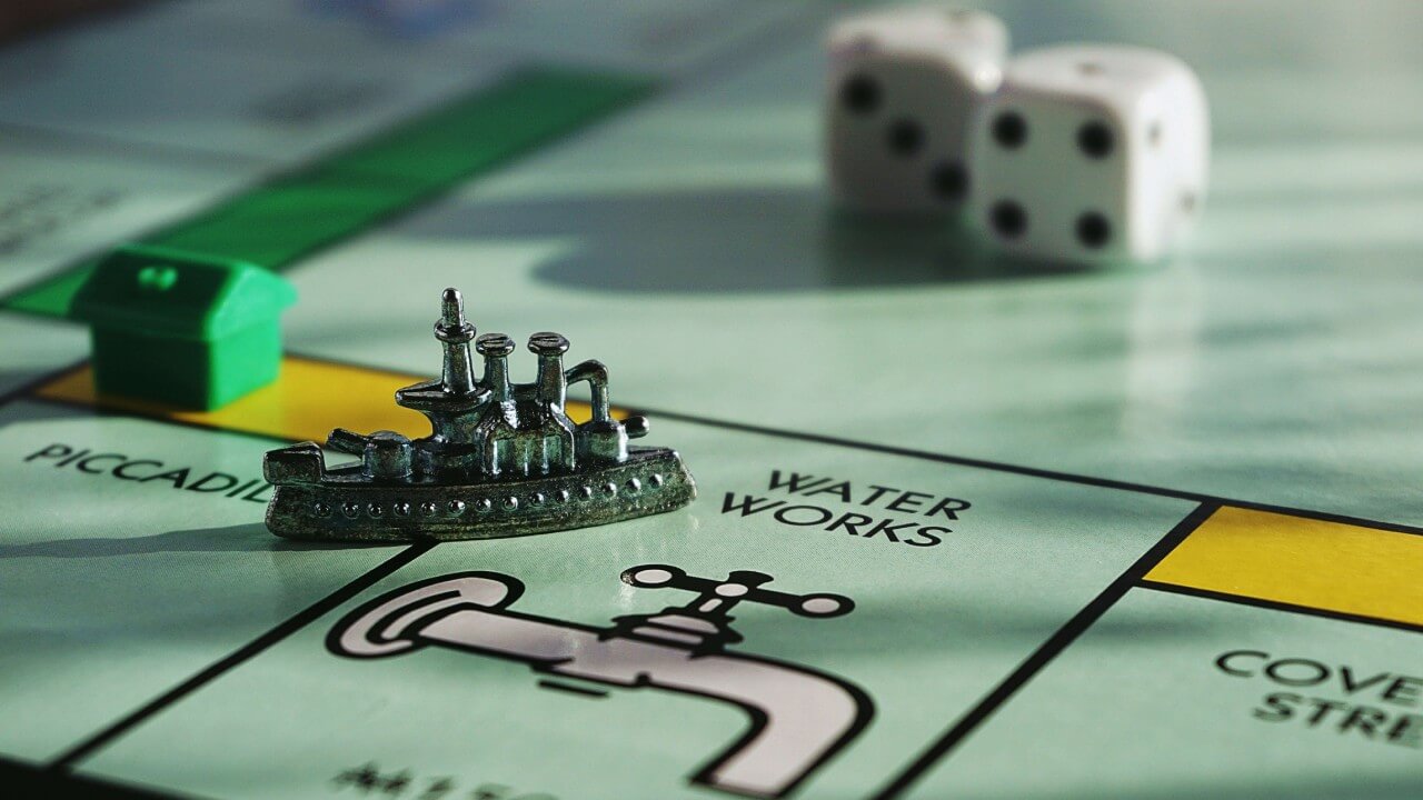 game night wedding reception