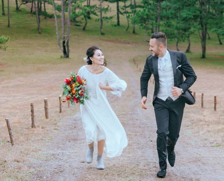 intimate casual wedding in farm