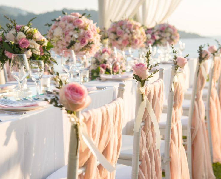 table with flower centerpieces
