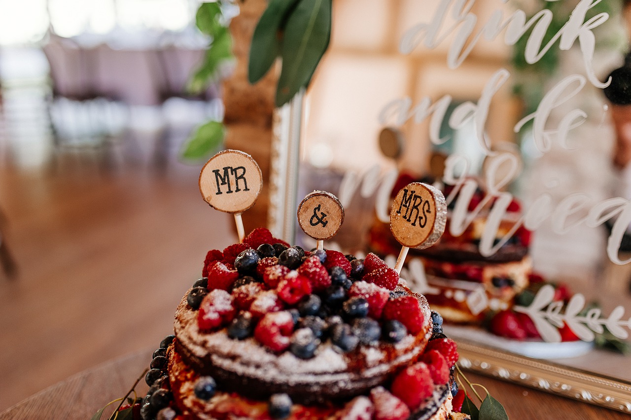 wedding cake with berries