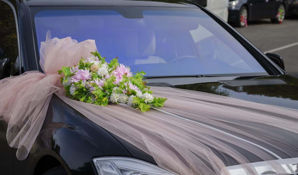 13 Unique Wedding Car Decoration Ideas