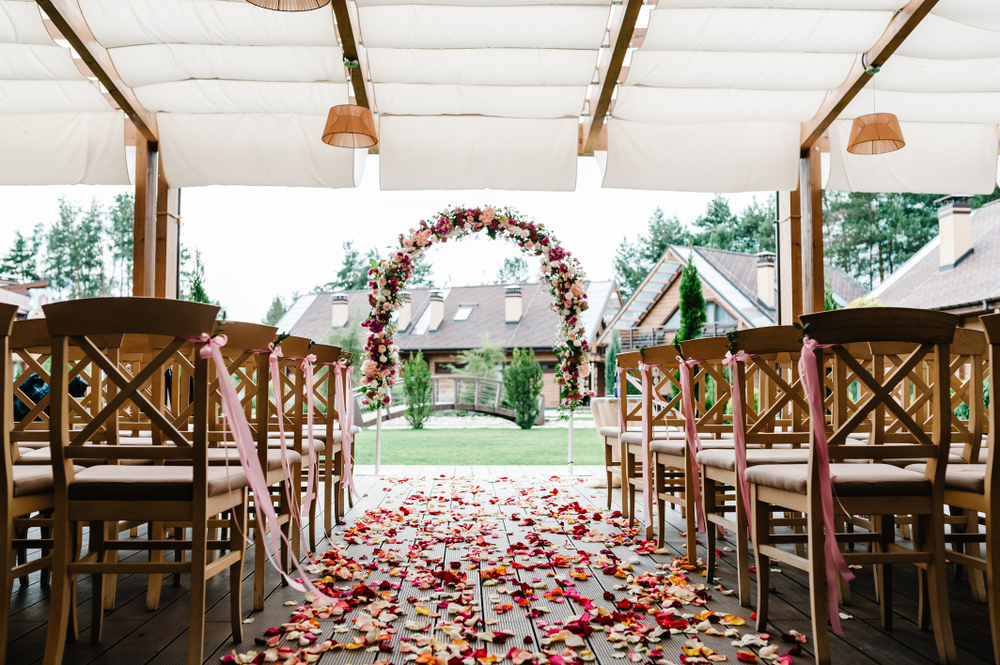Pink and Blush outdoor wedding