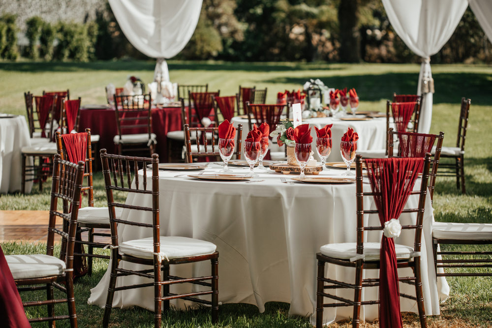 red and white wedding table and chair decor