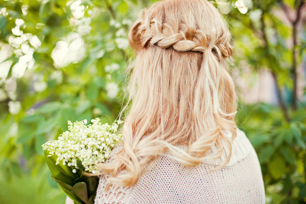 half up and half down bride's hairstyle