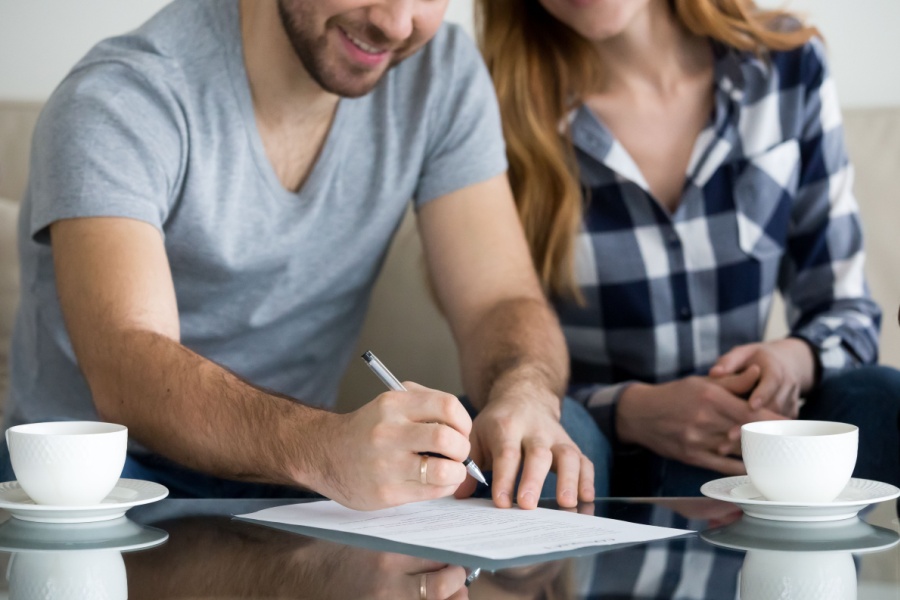 couple preparing their pre-cana registration